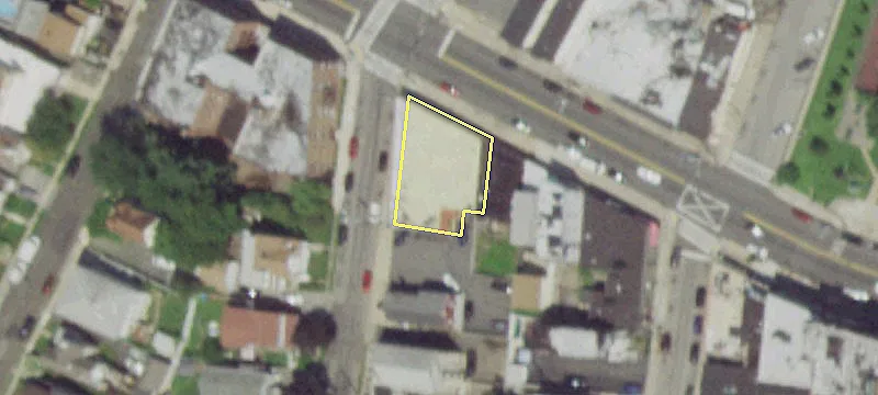 625 Mclean Ave