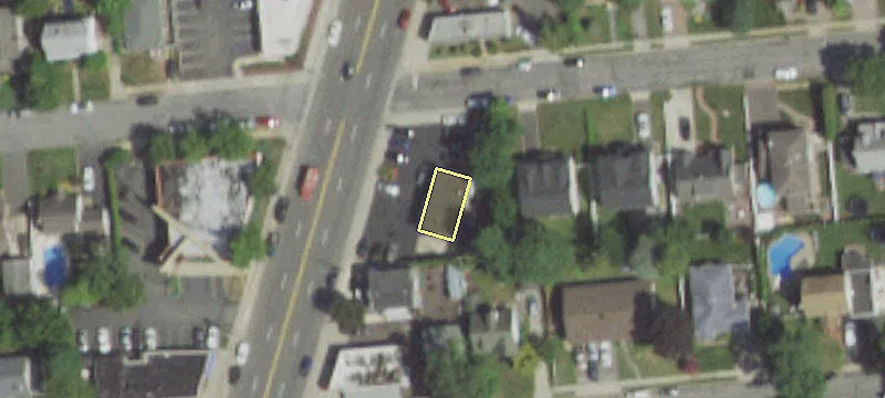 642 Broadway