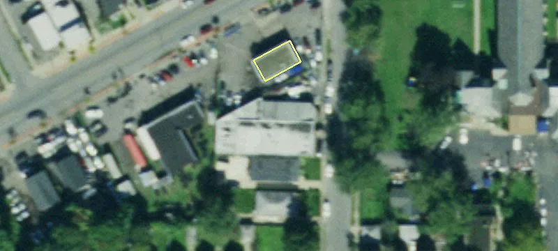 142 Forman St