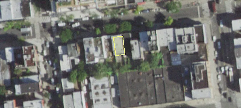 210 Montrose Ave