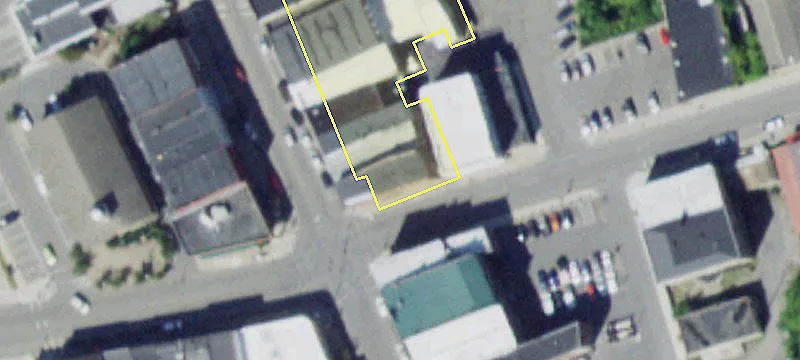 101 Main St