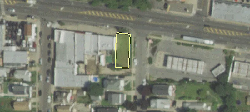 1141 Hempstead Tpke