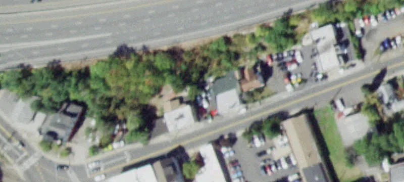 10 Wayne Ave
