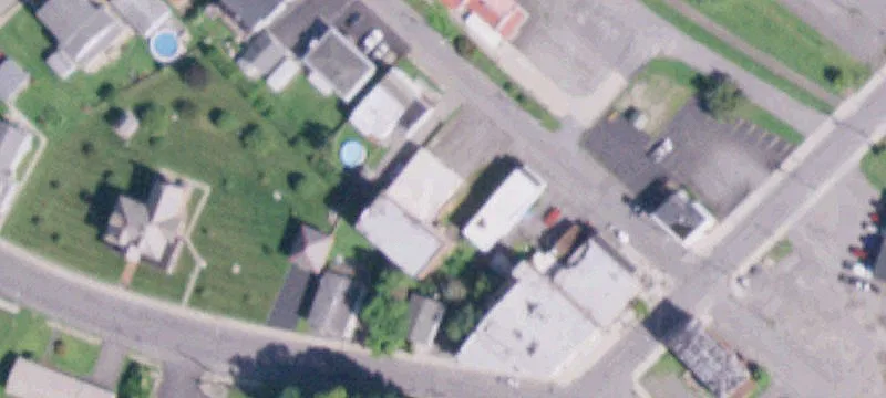 56-58 Ctr St