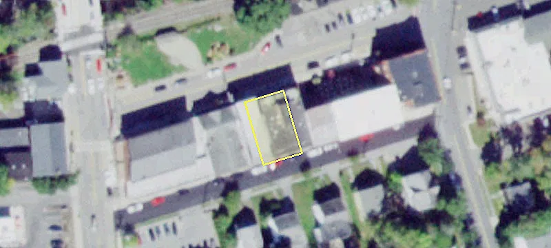16 Railroad Ave