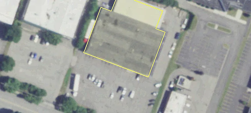453 Commercial St