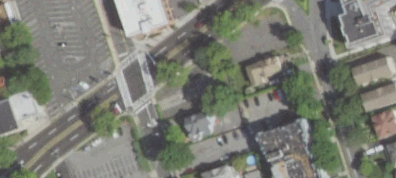 44 Waller Ave