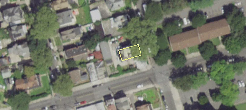 160 9th Ave