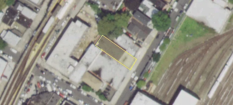 4611 Furman Ave