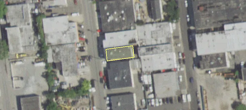 90 Magnolia Ave
