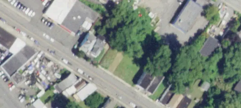 809 Livingston Ave