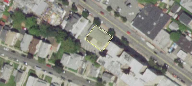 895 Mclean Ave