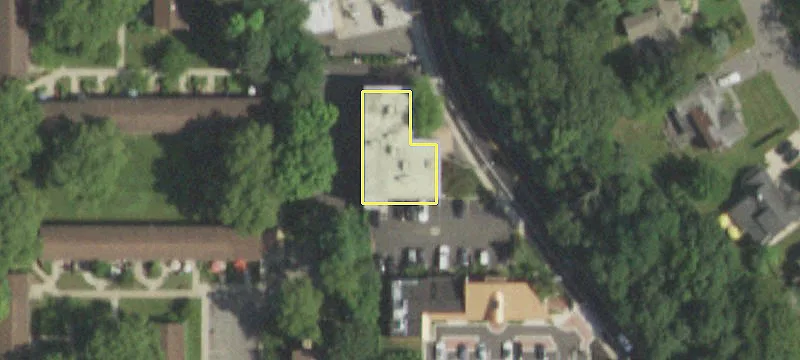 165 Roslyn Rd
