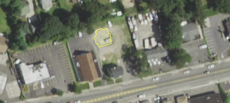 133 Suffolk Ave
