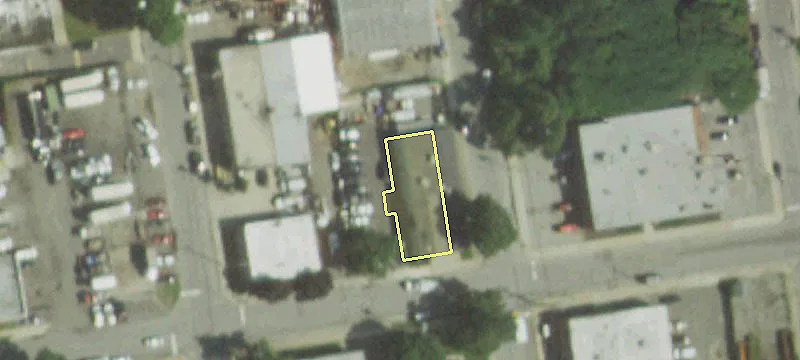 85 Ralph Ave