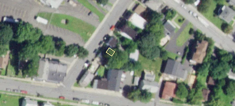 2 Fairview Ave
