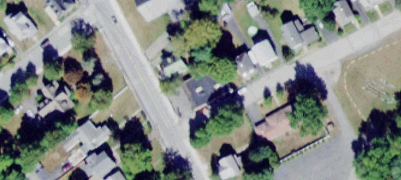 92 Main St
