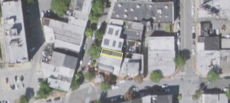 11 Division St