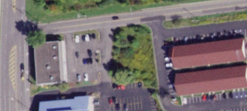 596 Fairview St