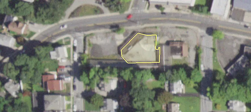 136 Croton Ave