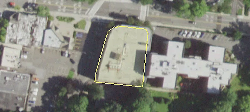 2 Overhill Rd