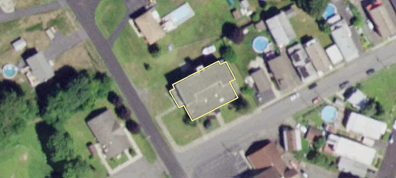 89 Vanderwerken Ave