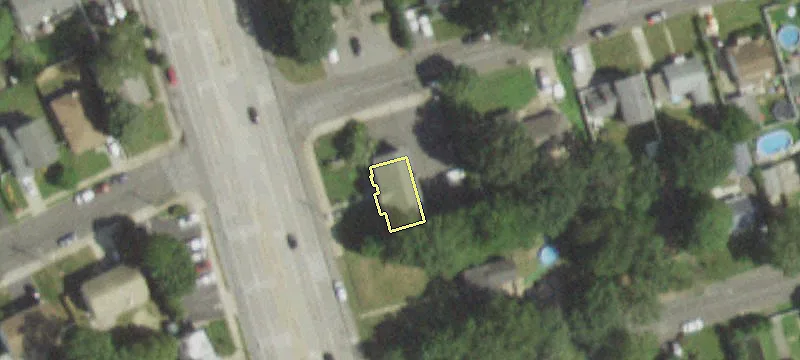 1405 Deer Park Ave