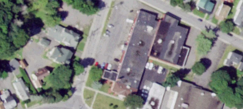 102 Chestnut St