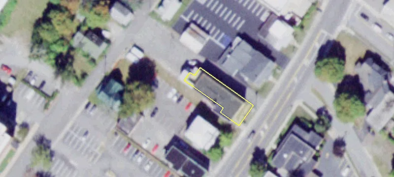 81 Main St