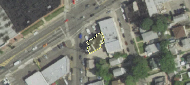 2092 Jericho Tpke