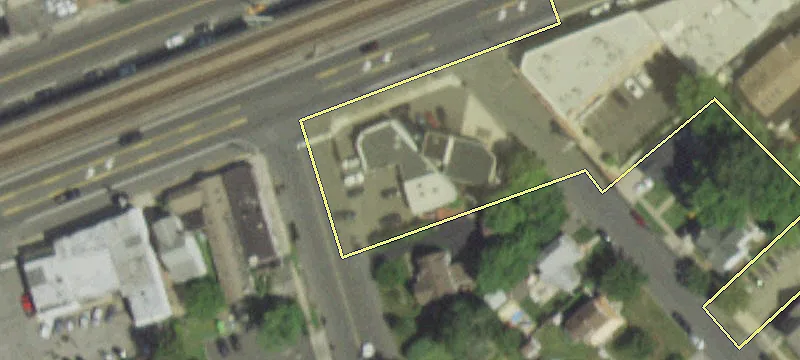 75 Hoffman Ave