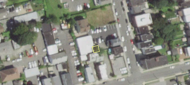 34 1st St