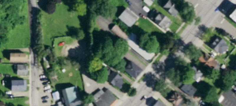 324 Main St