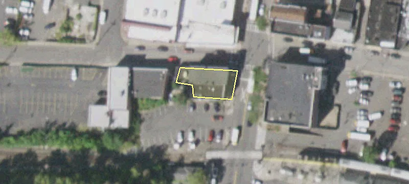 5 Main St
