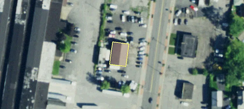 634 Main St