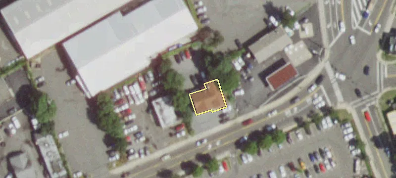 525 Ft Salonga Rd
