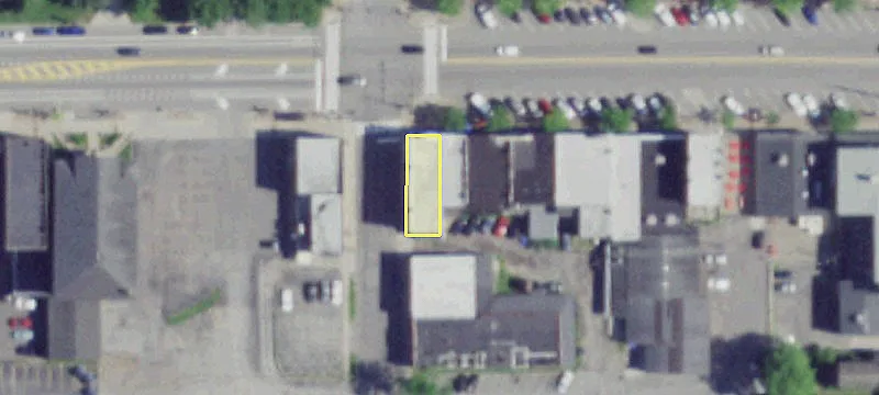 202 Main St