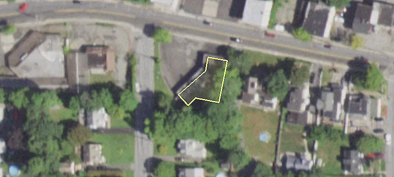 144-146 Croton Ave