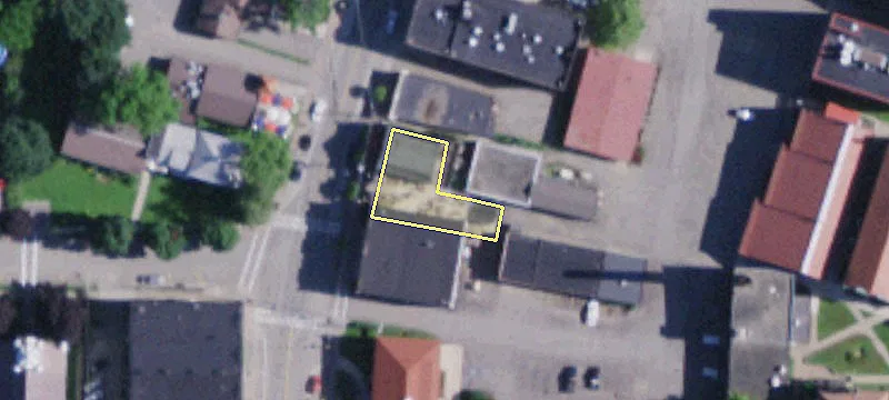 30-32 Main St