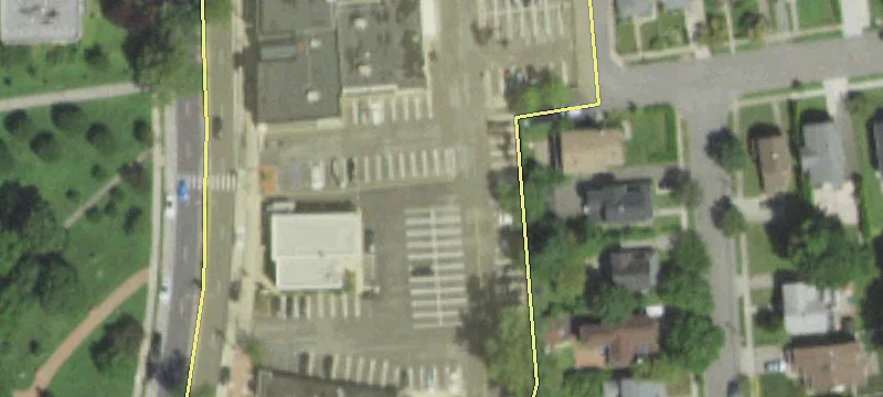 675 Middle Nck