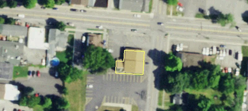 135 Lockport St