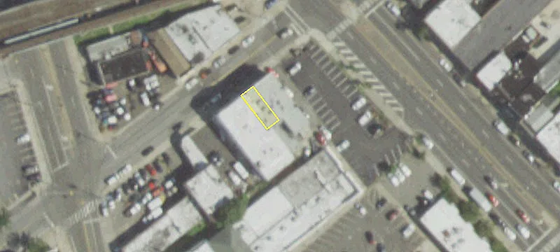 11-13 Herzog Pl