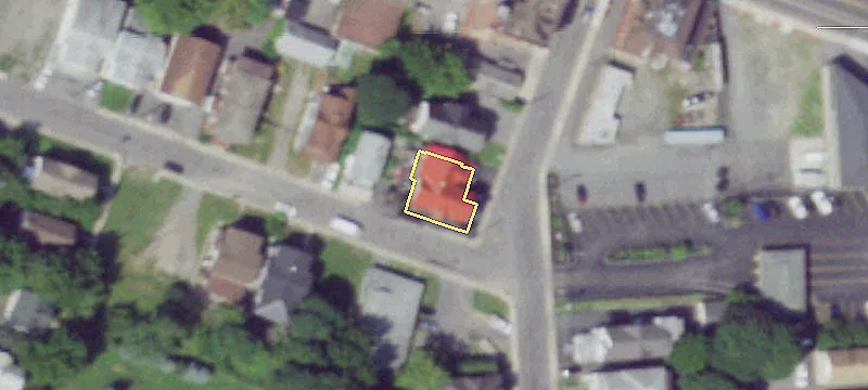 106 Lamont Ave