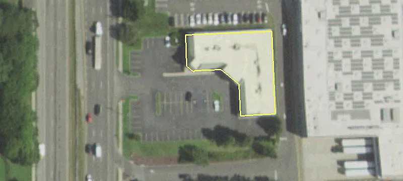 627 Broadhollow Rd