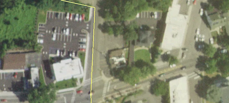 301 Main St