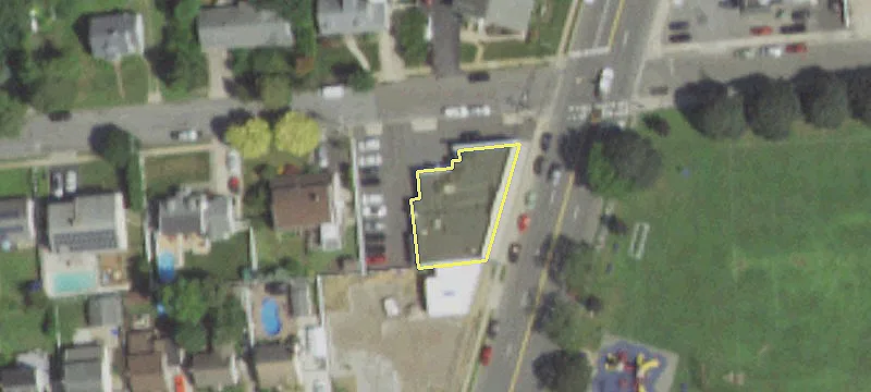 623 Broadway