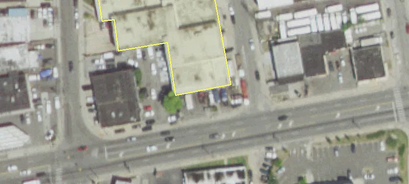 511 Burnside Ave