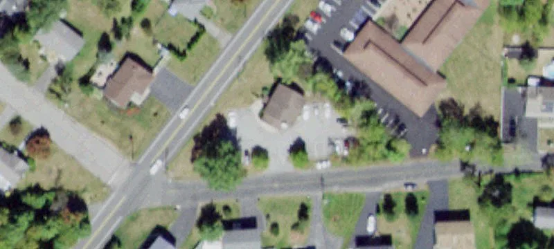3 Ctr Hl Rd