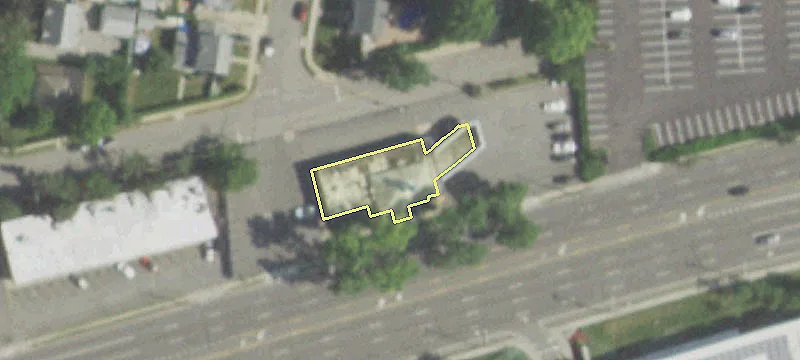 400 Old Country Rd