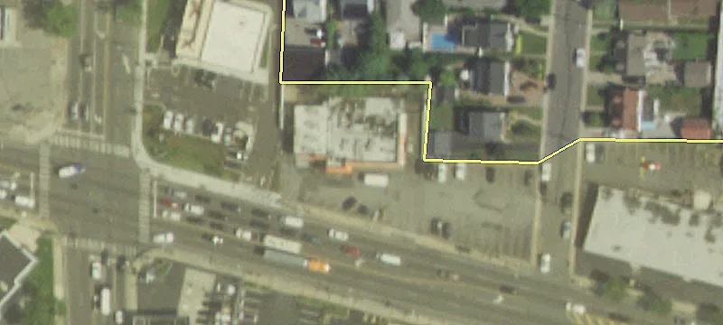 564 Hempstead Tpke